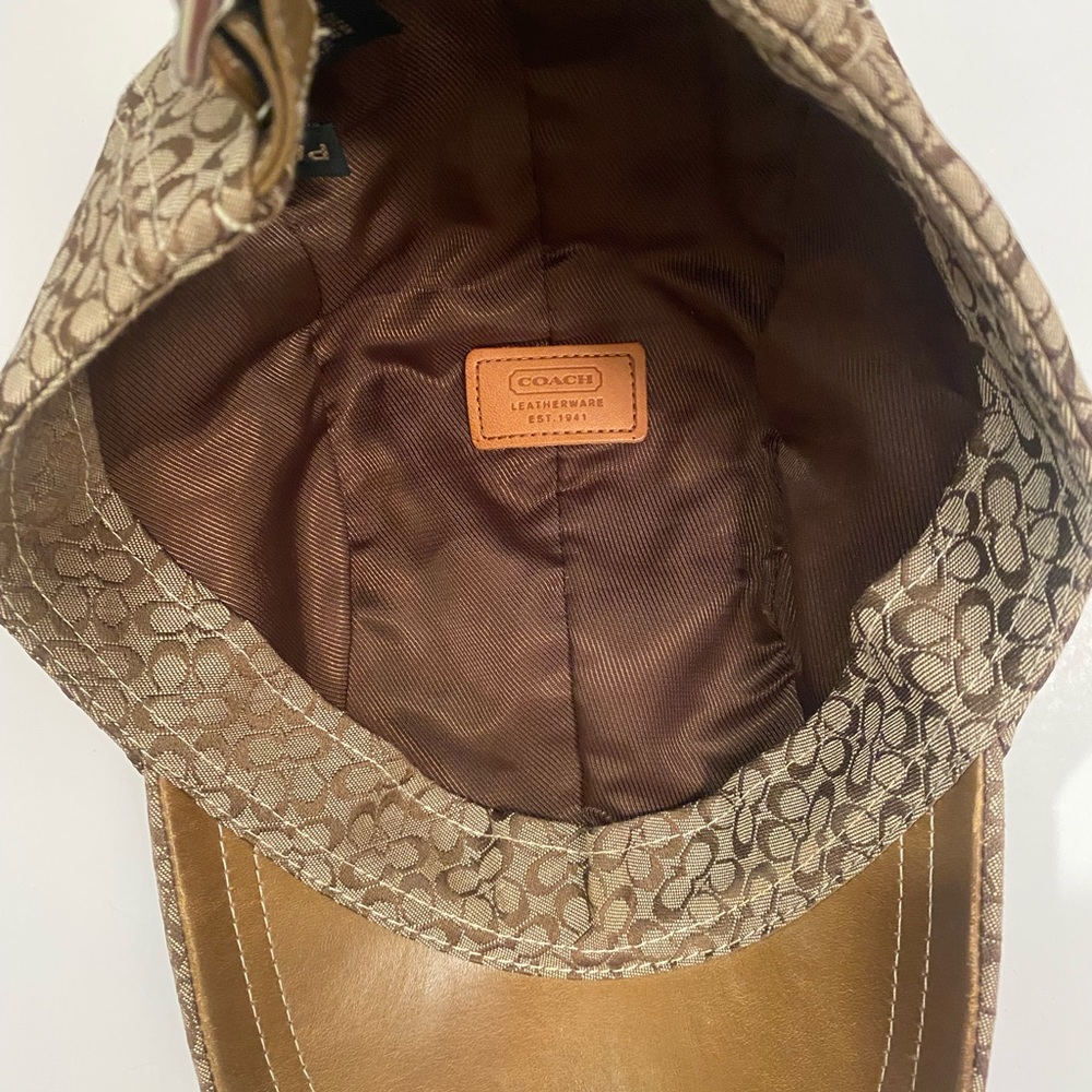 COACH BASEBALL HAT - Picture 2 of 3